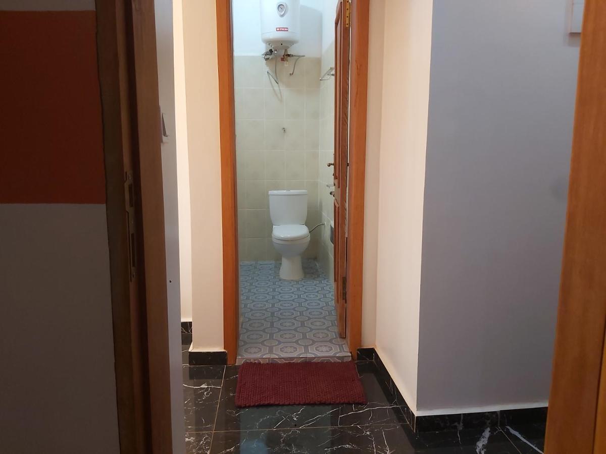 Hotel Appart B4U Яунде Экстерьер фото