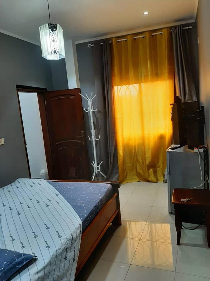 Hotel Appart B4U Яунде Экстерьер фото