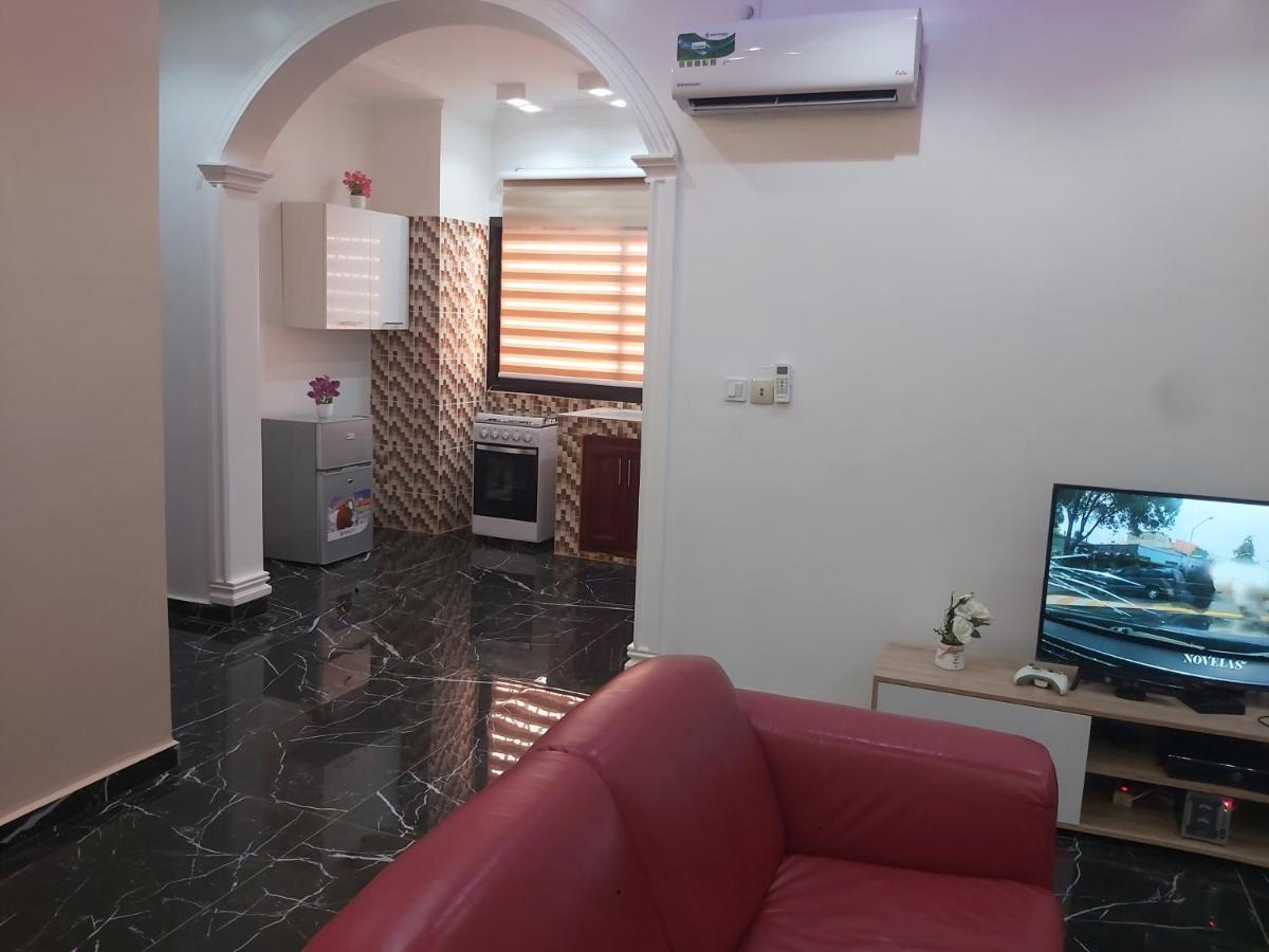 Hotel Appart B4U Яунде Экстерьер фото