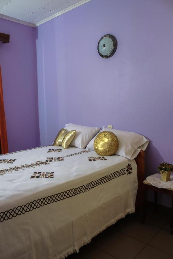 Hotel Appart B4U Яунде Экстерьер фото